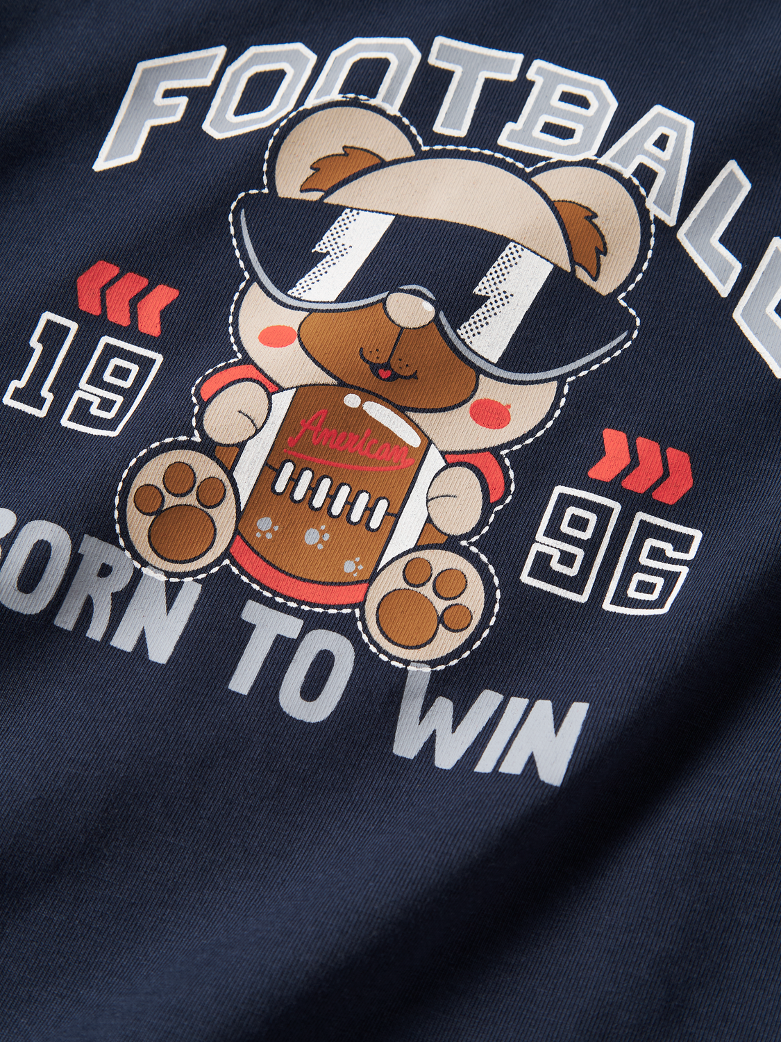 model_shot-front_full